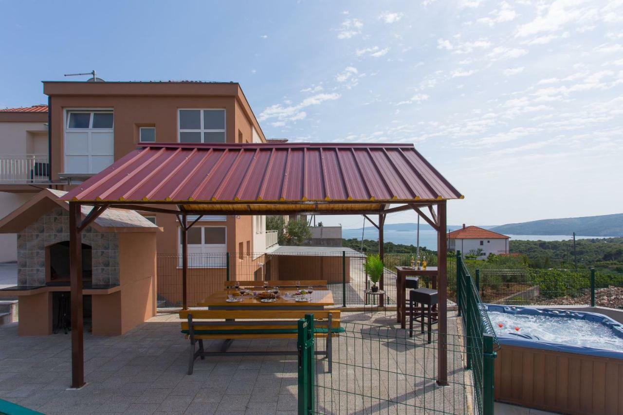Villa Honey Seget Vranjica Exterior foto