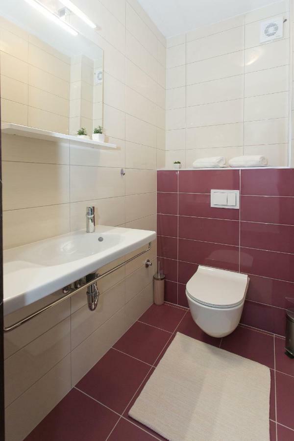 Villa Honey Seget Vranjica Exterior foto
